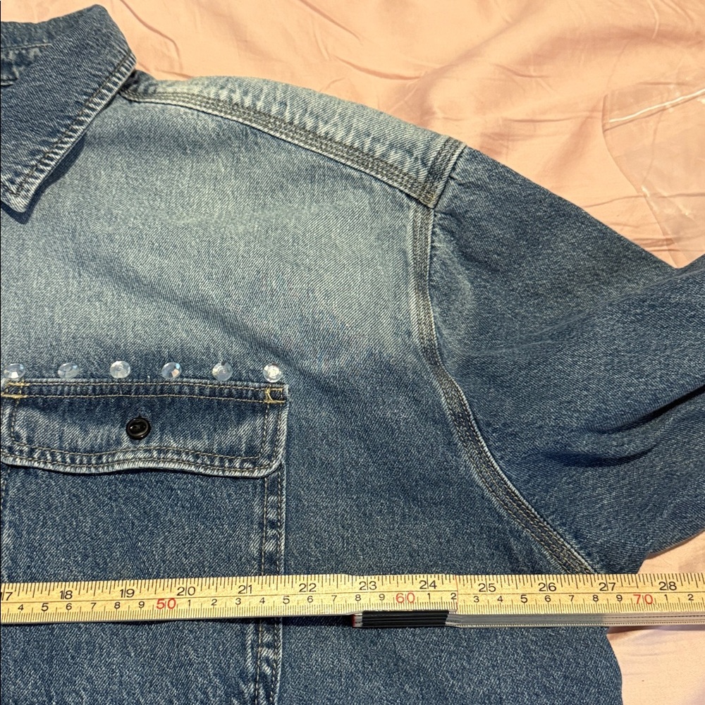 Rebecca Minkoff Jean Cropped Boxy Denim Shirt Jacket Crop Raw Hem Jewels XL - Picture 8 of 10